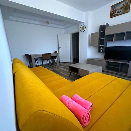 In Apart Hotel Букурещ Екстериор снимка