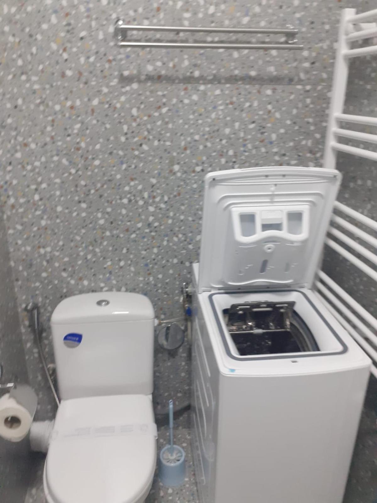 In Apart Hotel Букурещ Екстериор снимка