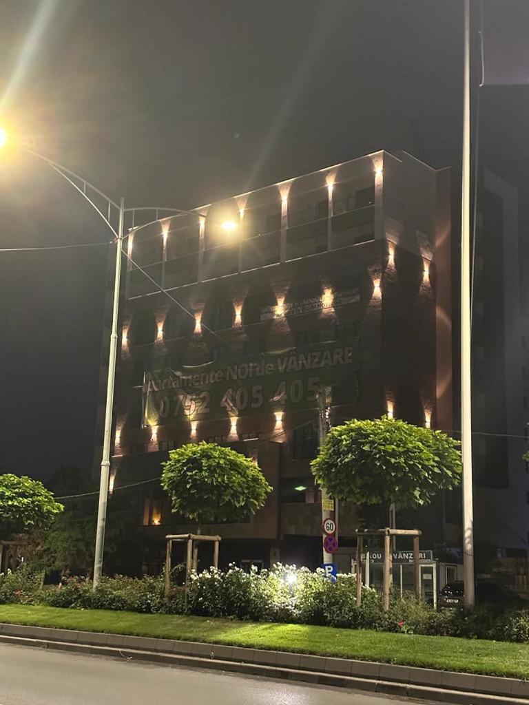In Apart Hotel Букурещ Екстериор снимка